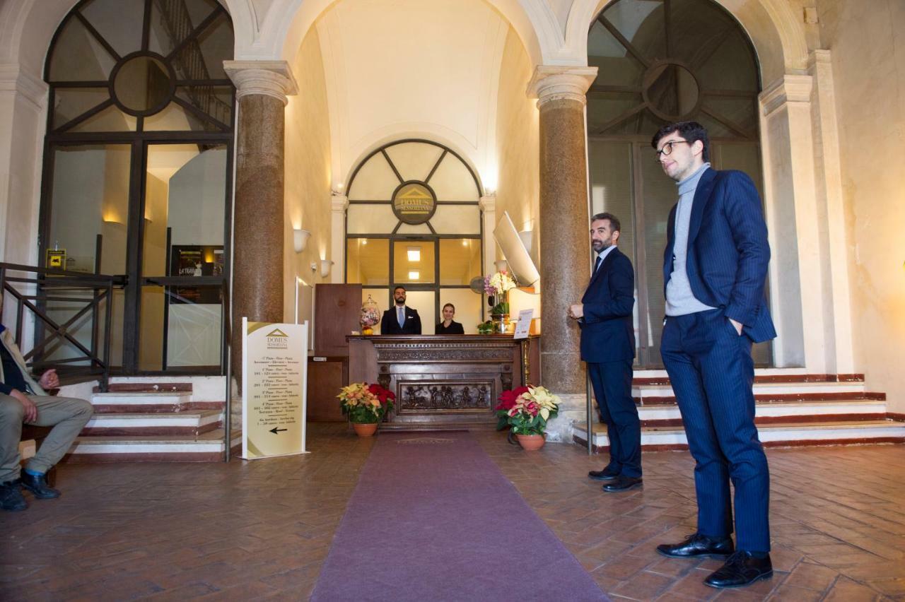 Bed and Breakfast Domus Sessoriana à Rome Extérieur photo